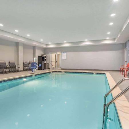 La Quinta Inn And Suites By Wyndham Bloomington Eksteriør bilde