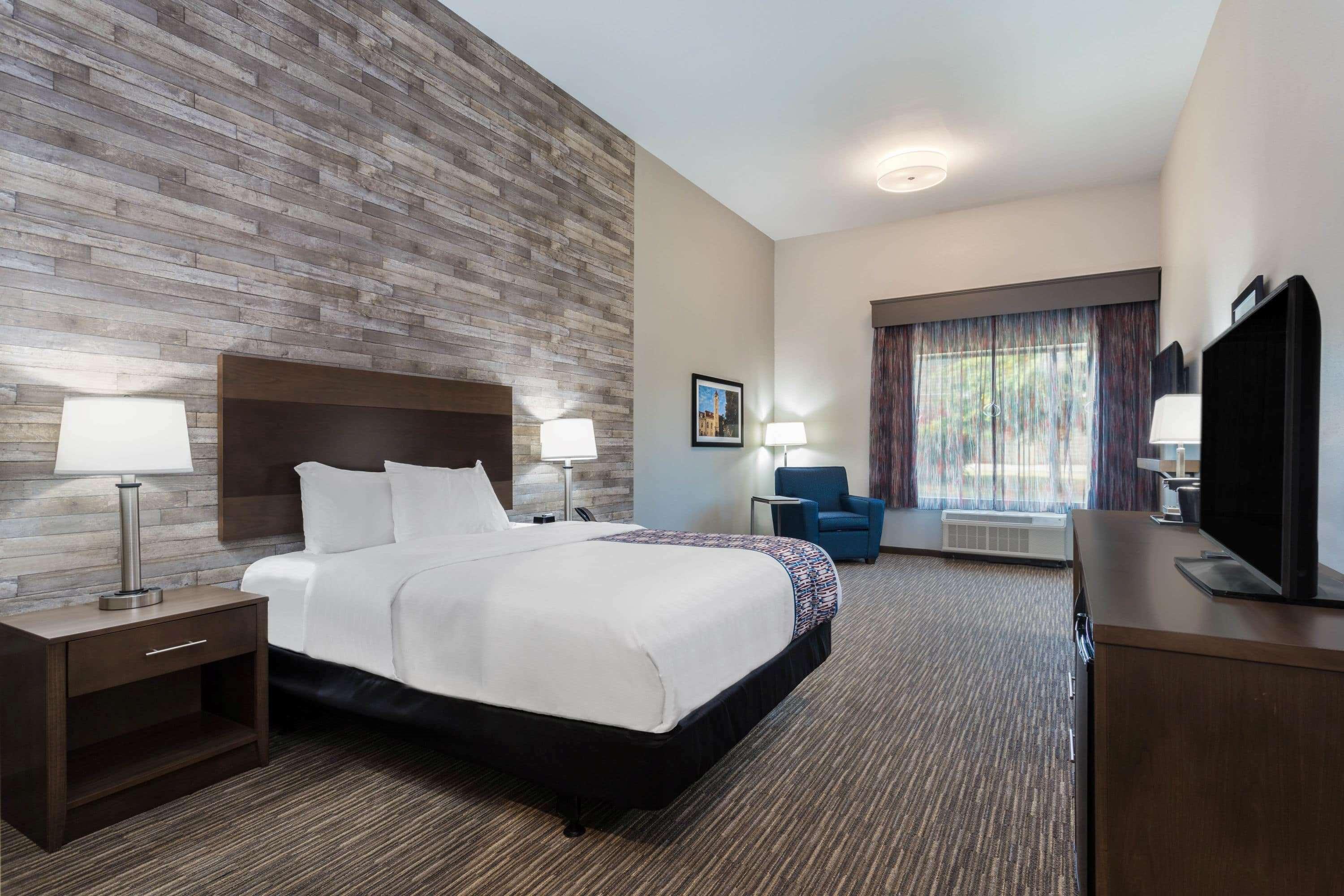 La Quinta Inn And Suites By Wyndham Bloomington Eksteriør bilde