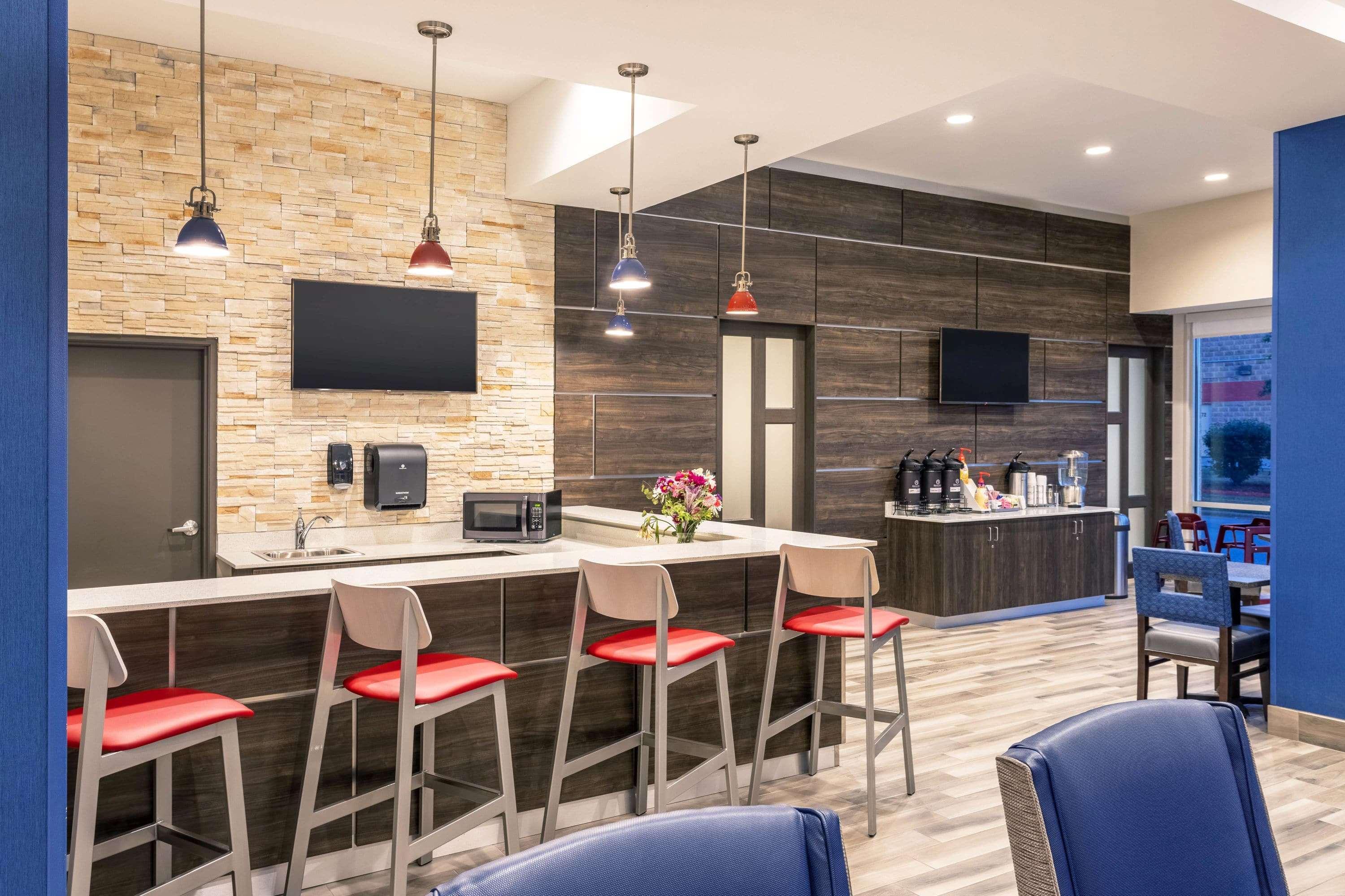 La Quinta Inn And Suites By Wyndham Bloomington Eksteriør bilde